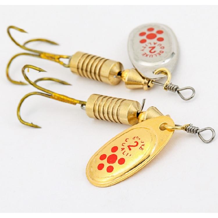 10Pcs Sequins Artificial Baits with Tackle Box Sequins Crankbait Spoon Baits Fishing Spinner Hard Baits Easy to Use