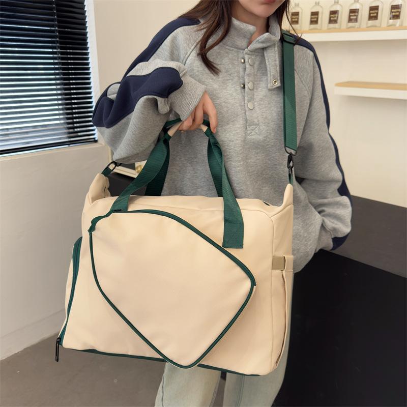 Badminton bag sports fitness large-capacity messenger handbag women's new travel bag men's badminton racket bag