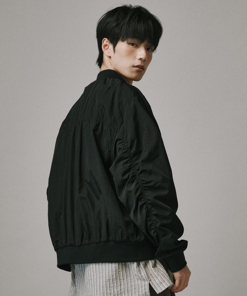 Verdnt Shirred Nylon Crop Jacket [Black]