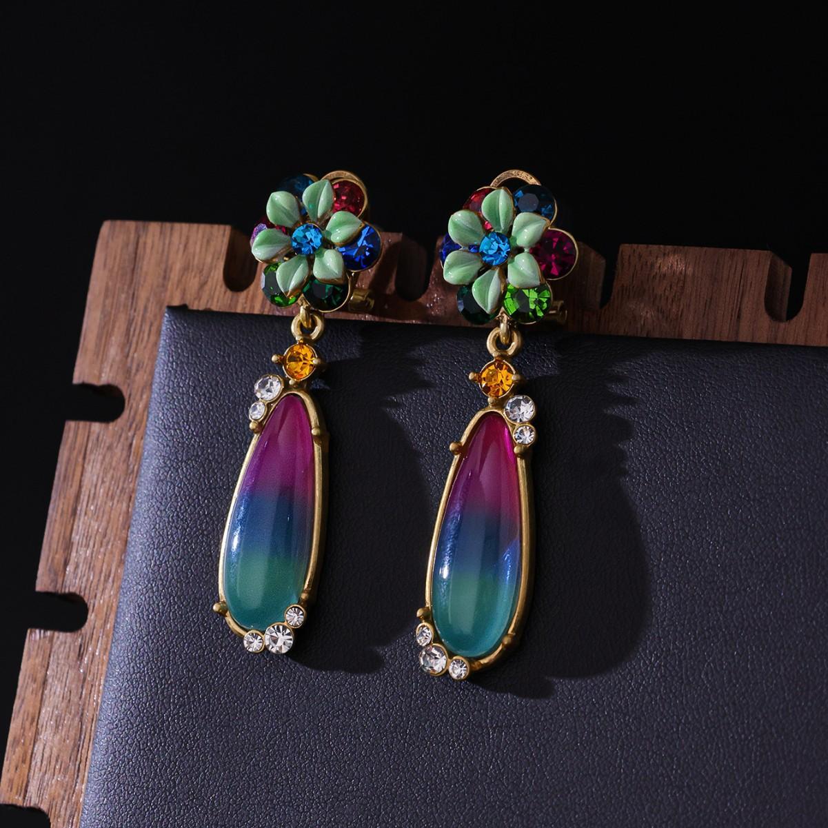 

Винтажное ожерелье в придворном стиле с цветами, средневековый винтажный набор украшений в стиле легкой роскоши, старый эмалированный расписной браслет