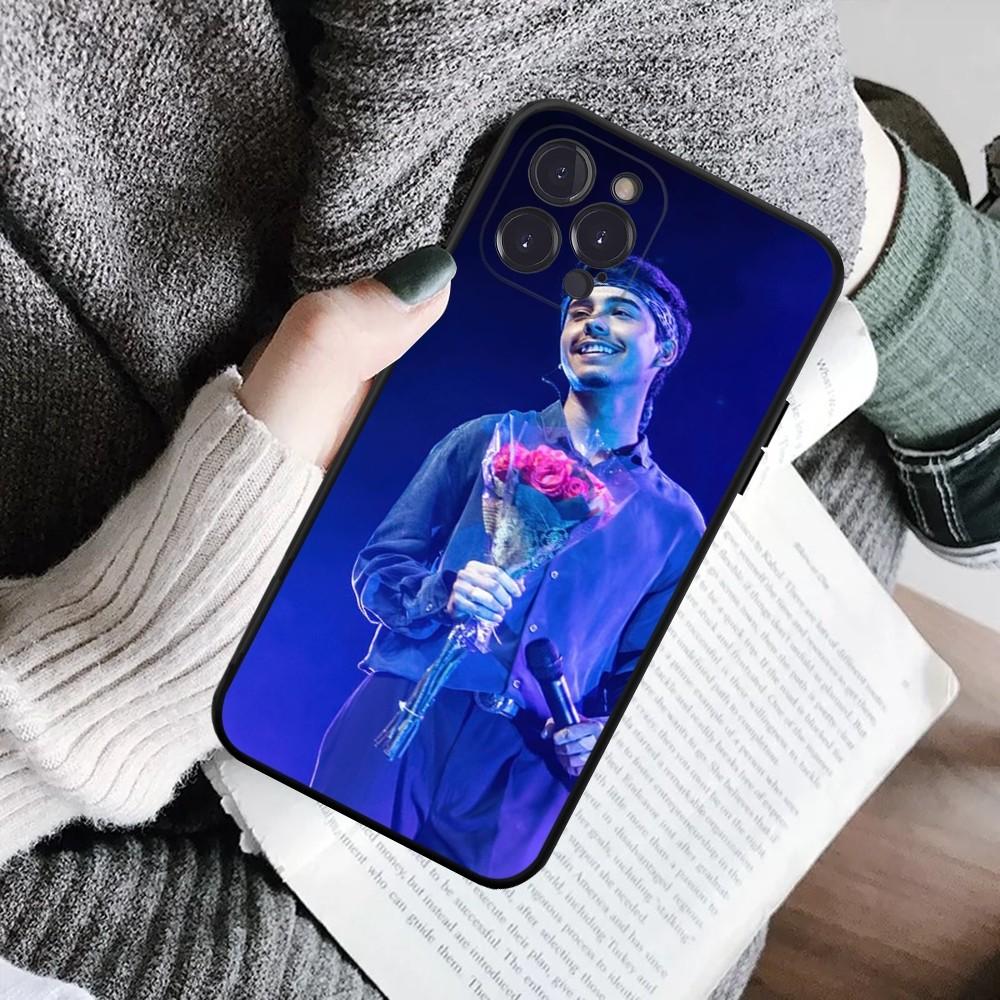 I-Ivan C-Cornejo Singer Phone Case For IPhone 16 15 8 7 6 6S Plus X SE XR XS 14 11 12 13 Mini Pro Max Mobile Case