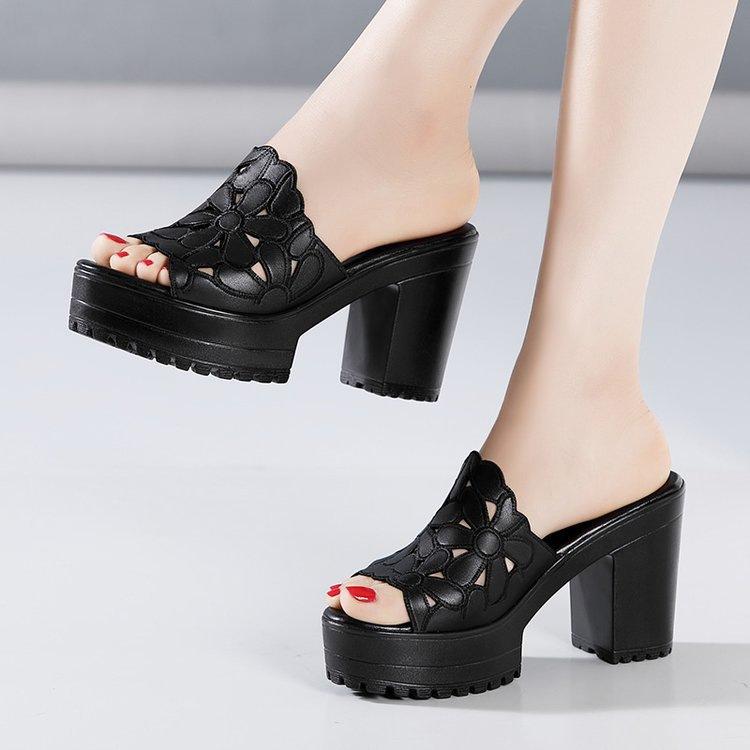 

Hollow slippers women s high heels wedge heel wear 2025 new summer thick-soled women s cool slippers heightened one-word drag 40