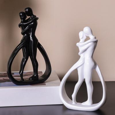 Objímající se pár figurka v objetí Muži Ženy Pryskyřice Socha Socha Domácí kancelář Svatba Výročí Dekorace Stolní Ornament