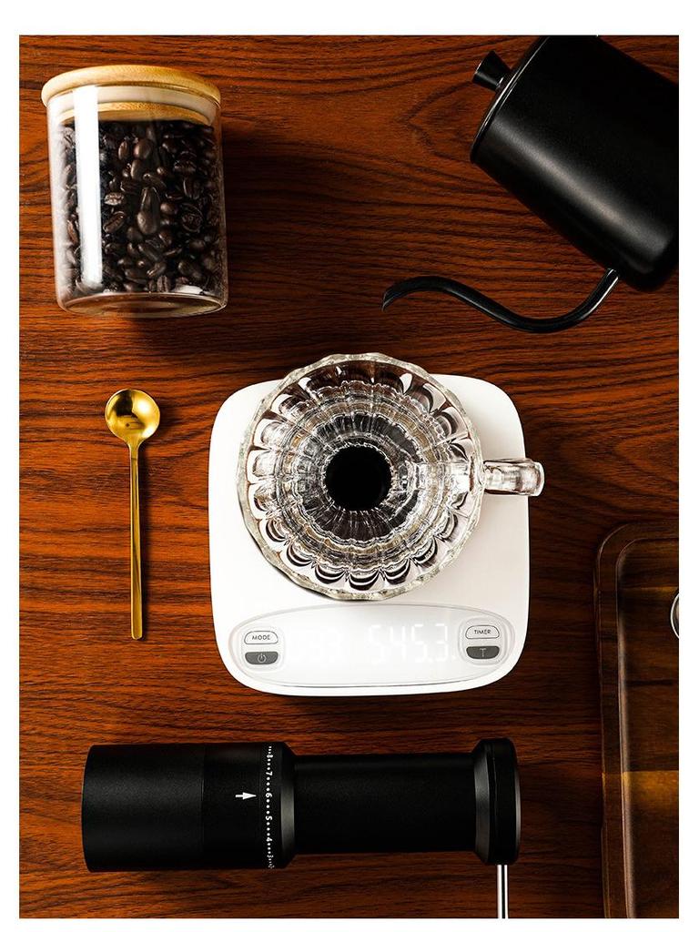 Chytrá kuchyňská váha dobíjecí přes USB: Kompaktní nástroj pro výživu kávy a jídla pro pohodlné pečení.
