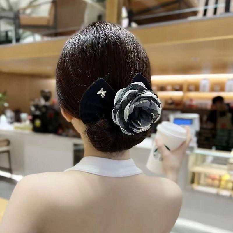 Douyin-Inspired Soft Wire Flower Hair Curler & Twist Clip