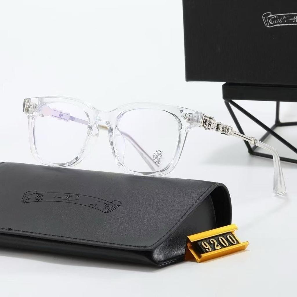Flat glasses high value explosion plain glasses high sense of intelligence fashion commuting travel universal star with