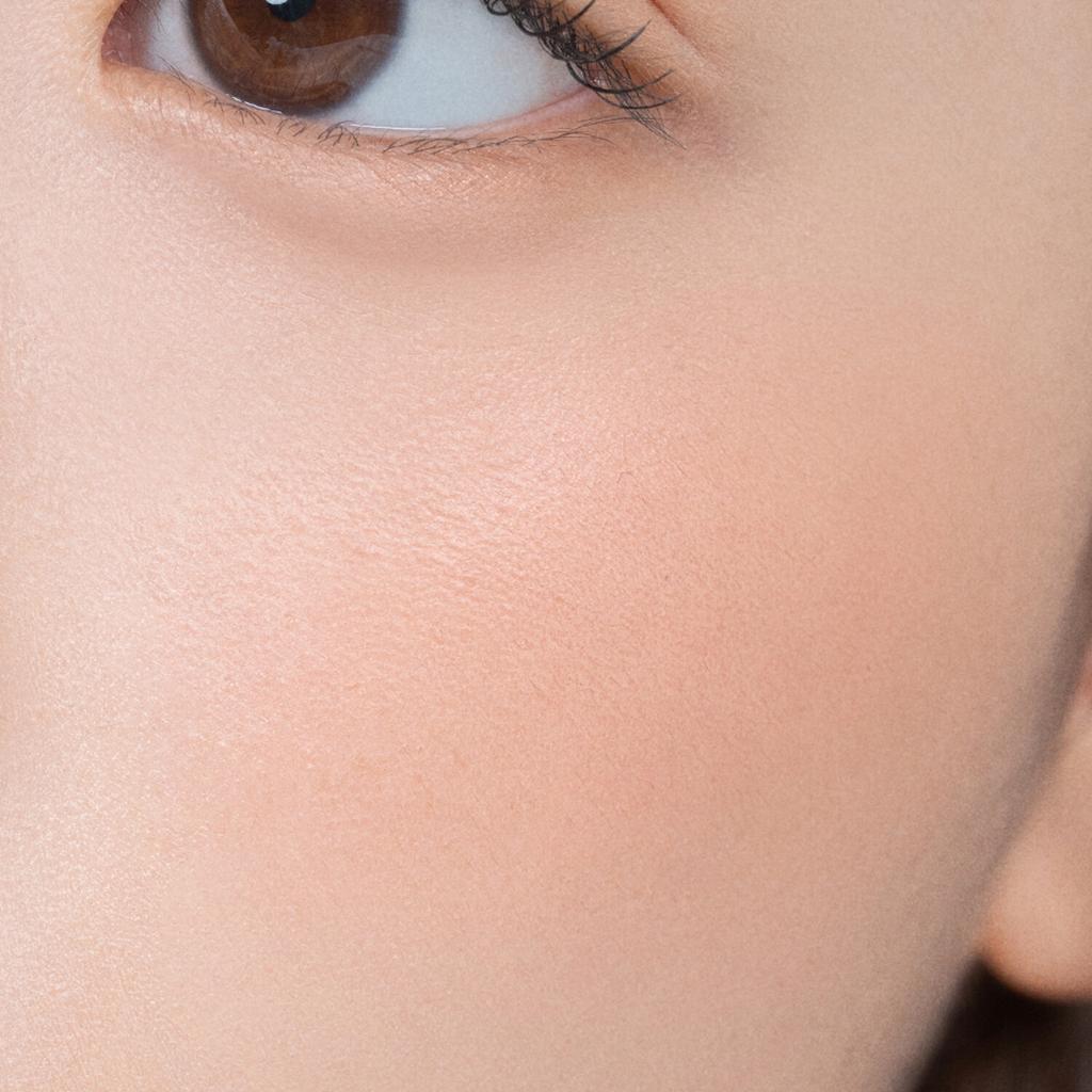 Clio Air Blur Whip Blush