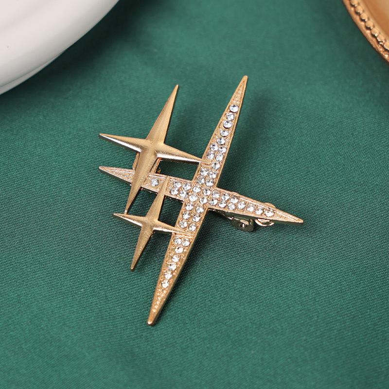 Elegant Starburst Metal Brooch: High-Grade Anti-Exposure Cross Design