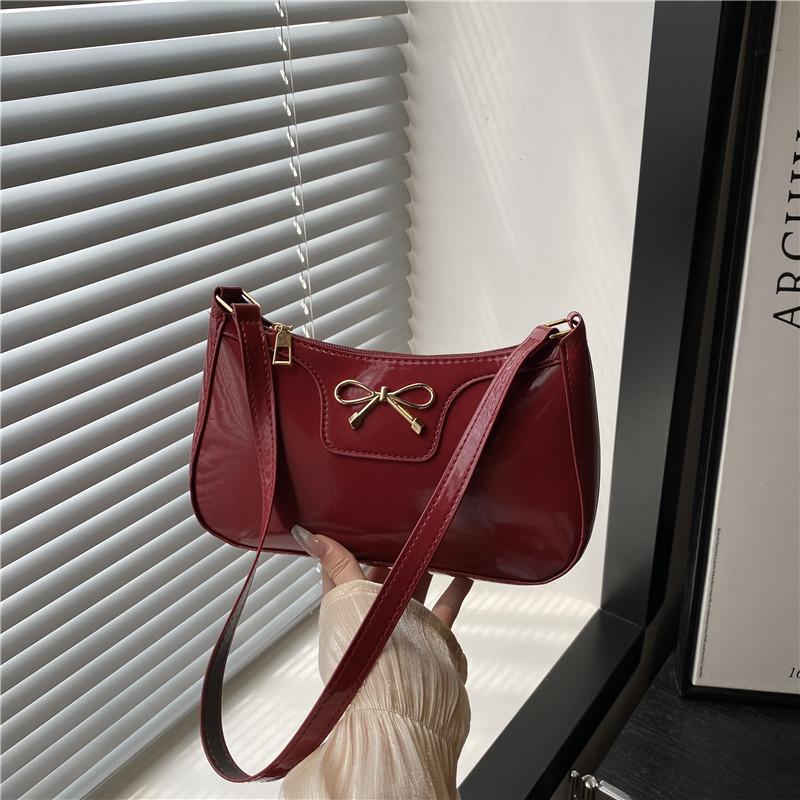 Fashion bow new personality trendy texture commuter underarm shoulder bag women