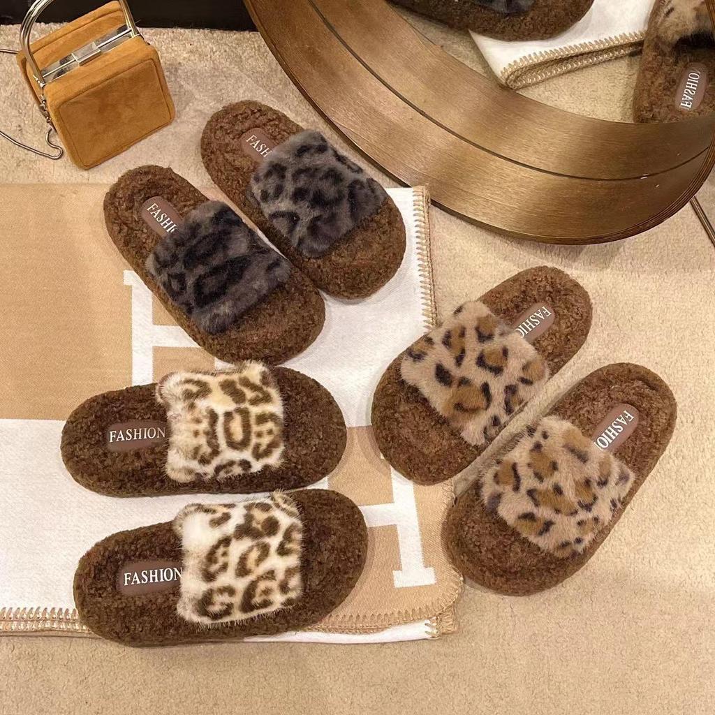 2024 Trendy Leopard Print Furry Slippers for Women - Autumn/Winter Outdoor & Home Wear with Thick Sole
