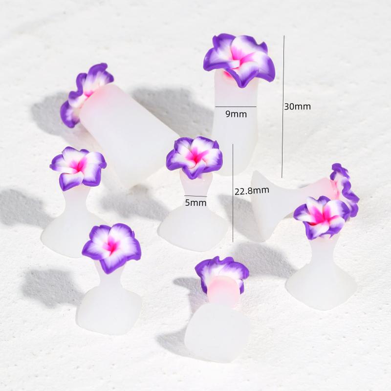 Soft Non-pinch Toe Separators 8 Pcs Reusable Plastic Cute Flower Pearl Designs for Long Time Pedicure Nail Polish