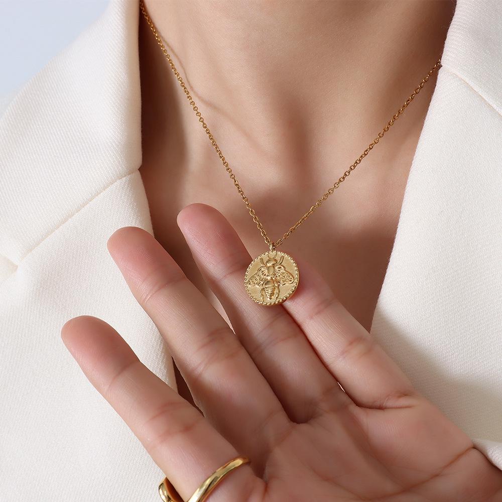 French Retro Little Bee Coin Pendant Necklace, 18K Gold-Plated Titanium Steel Jewelry