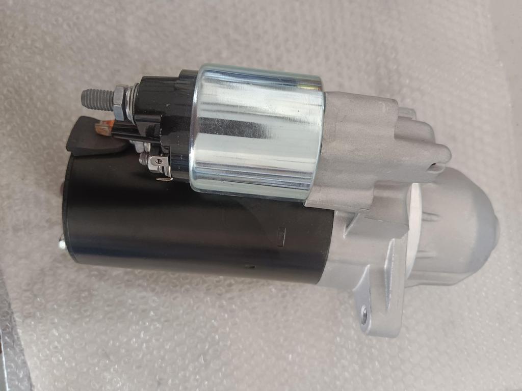 Baodi 2.0KW Starter Motor for Series Vehicles