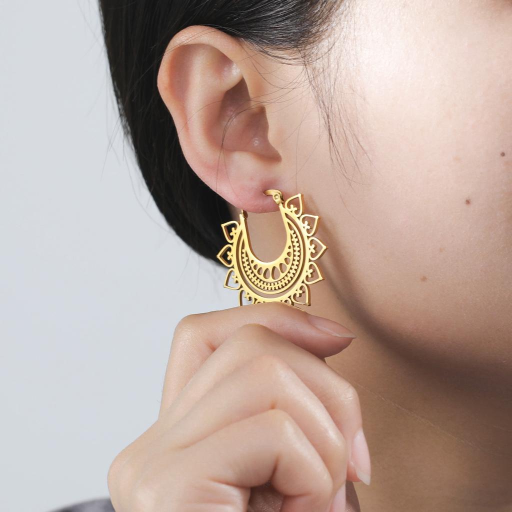 Dawapara Stainless Steel Bohemian Hoop Earrings Filigree Mandala Sacred Geometry Amulet Wiccan Earrings Women Jewelry