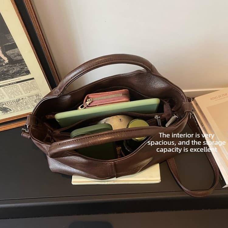 Large capacity retro style portable shoulder messenger bag