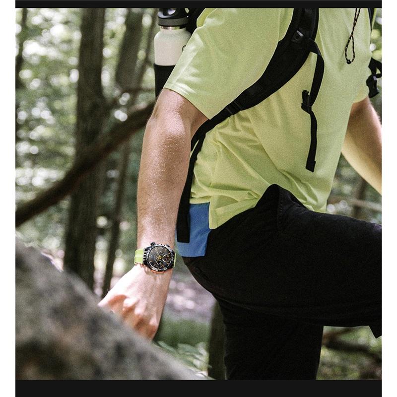 Multifunctional Smartwatch, Bluetooth Call, Flashlight, Waterproof, 1.46-inch Screen, Compass, Sports Fitness Tracker