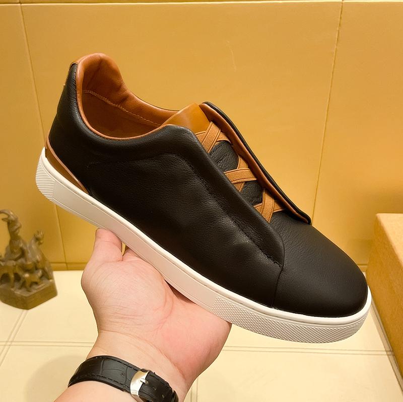 Fashion Luxury Italian Genuine Leather Men's Shoes Designer Men Business Leisure Sports Flat Bottomed Loafers Skateboarding Shoes White