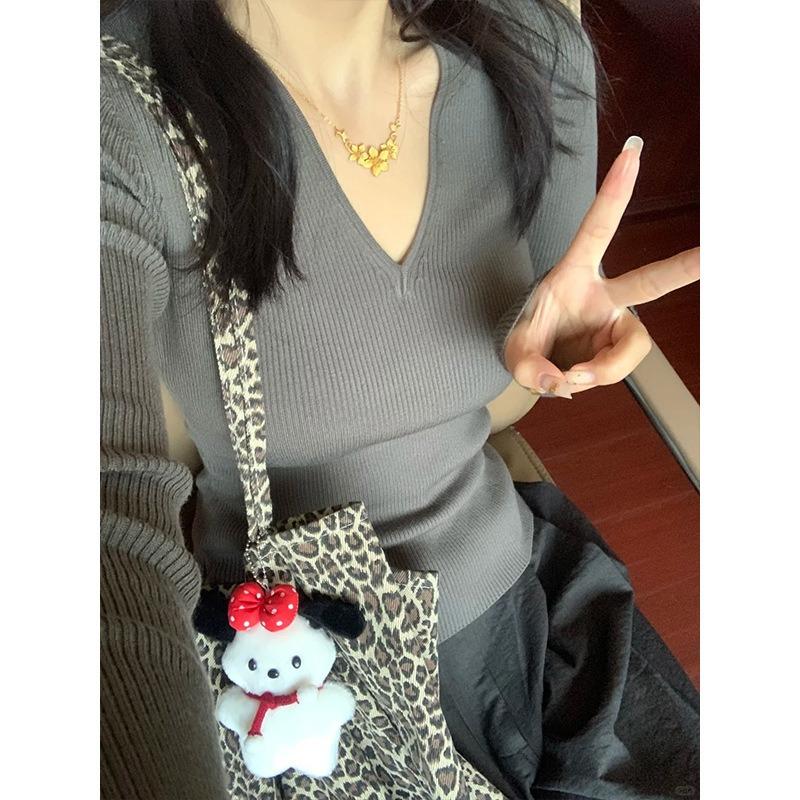 Early spring high-end collar slim-fitting Spice Girl inner long-sleeved bottoming shirt femininity versatile knitted top tide