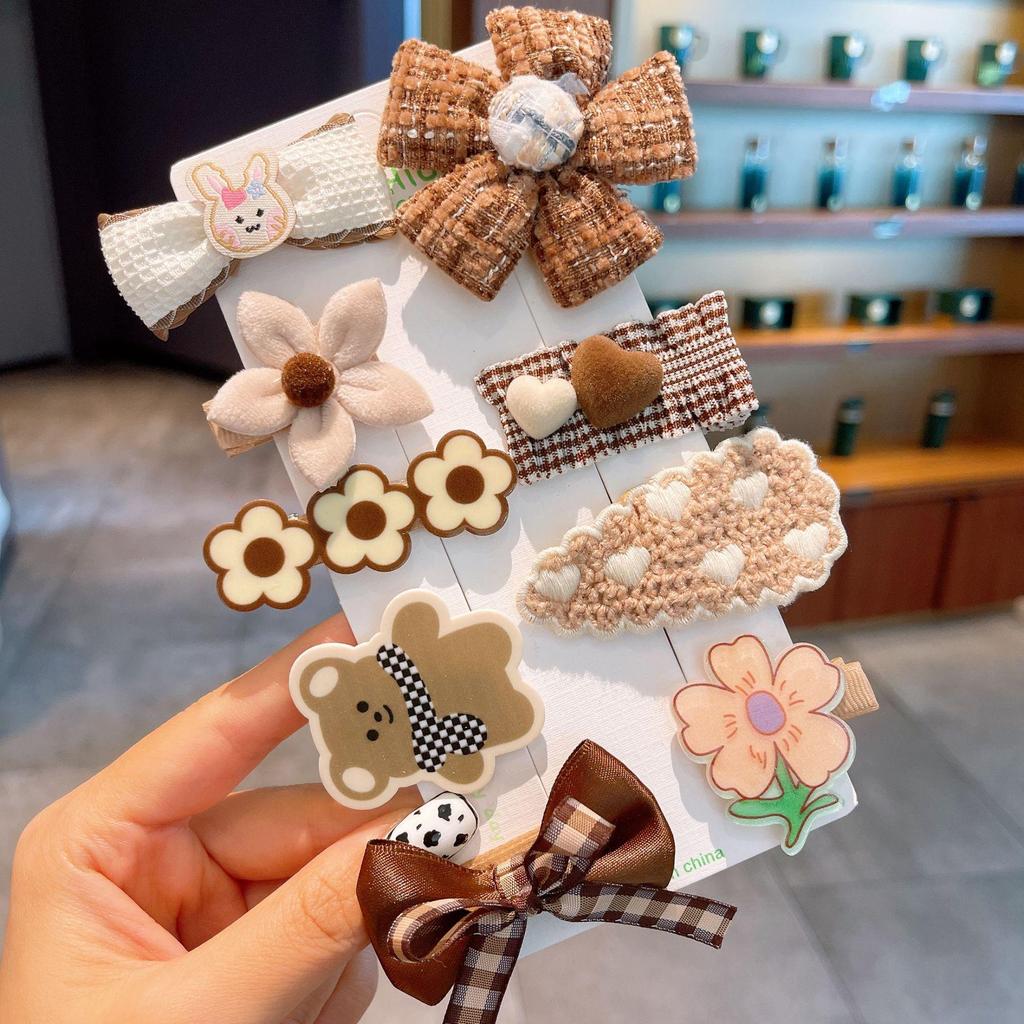 Autumn & Winter Plush Bear Hair Accessories: Cute Milk Coffee Wool Flower Butterfly Hairpin for Children