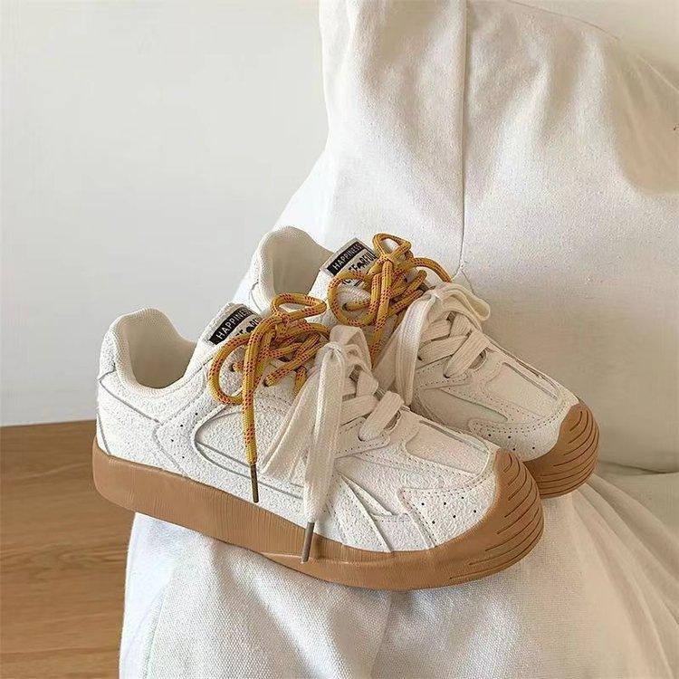 

Dopamine casual shoes women s 2025 autumn new ins trendy board shoes fashion versatile sports low-top German training shoes 40