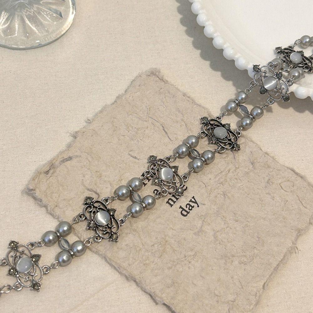 Vintage Double Layer Necklace Hollow Pearl Metal Necklace Elegant Women Collarbone Chain Unisex