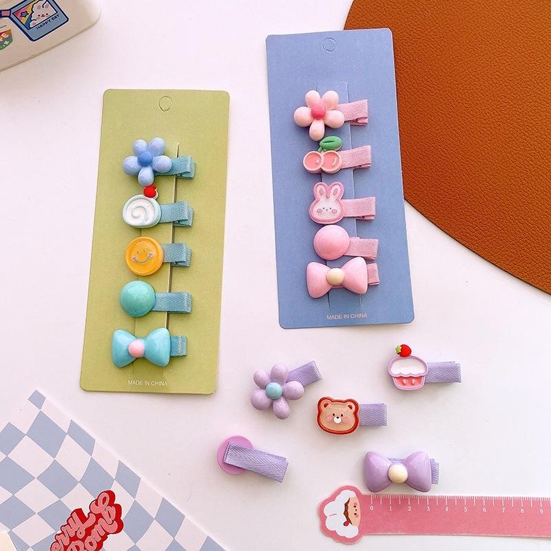 5-Piece New Colorful Small Cartoon Resin-fabric Covered Hair Clips. Cute Designs,hair-friendly Covered Clips,perfect for Hair.
