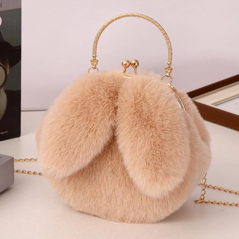 Plush rabbit bag girls oblique cross autumn and winter new chain hand-held hair bag imitation Rex rabbit hair cute clip bag