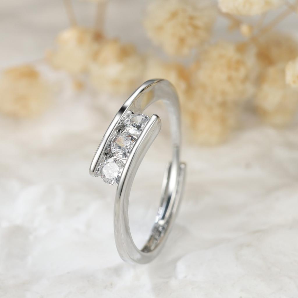 Silver Luxury Crystal Ring for Women Adjustable Size Fashion Party Wedding Engagement Jewelry Couple Gifts