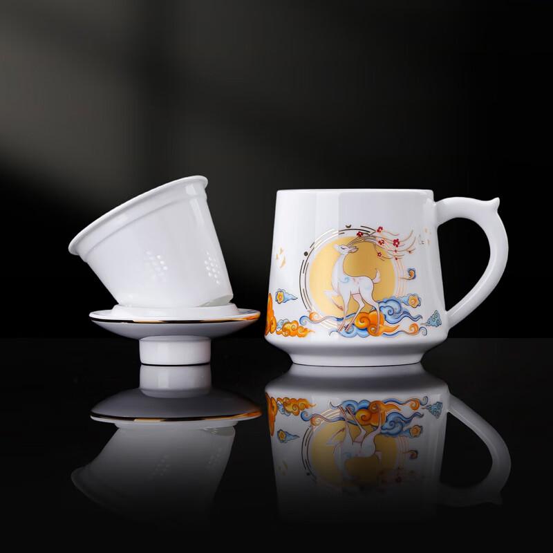 Керамическая кружка-заварник из Цзиндэчжэня