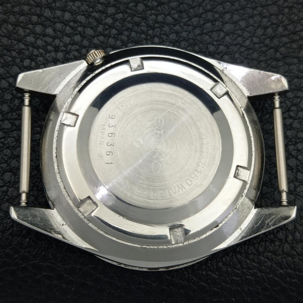 Seiko 5 AUTOMATIC VINTAGE 6106B JAPAN MENS ARABIC WHITE DIAL WATCH A702453-5 R124-a702453