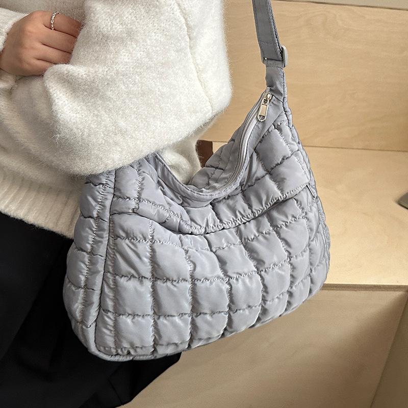 Nischen-Knödeltasche, Modische Umhängetasche, Karierte Tasche, Wolken-Sahneteil-Faltenbeutel