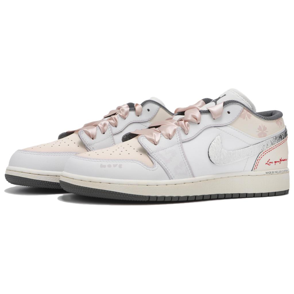 Jordan Air Jordan 1 Low top Vintage Basketball Shoes Women's Pink White 553560-044(Team24-)