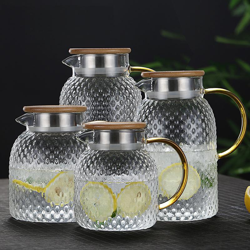 High Borosilicate Glass Cold Water Kettle with Rice Grain Pattern, Large Capacity Tea and Juice Infuser.
