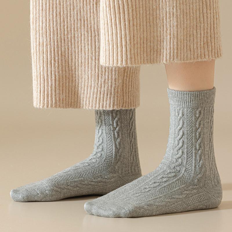 2/3/5 Pairs Autumn and Winter Women's Wool Socks Solid Color Thick Warm Socks Soft and Comfortable Socks
