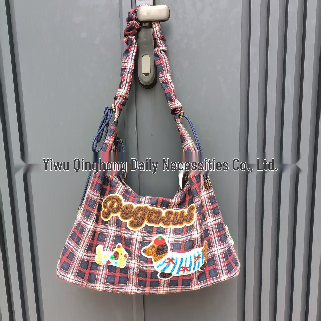 

Милая сумка через плечо для щенка таксы: Модная сумка-тоут и повседневный рюкзак для студентов 44*22*10cm Adjustable Strap