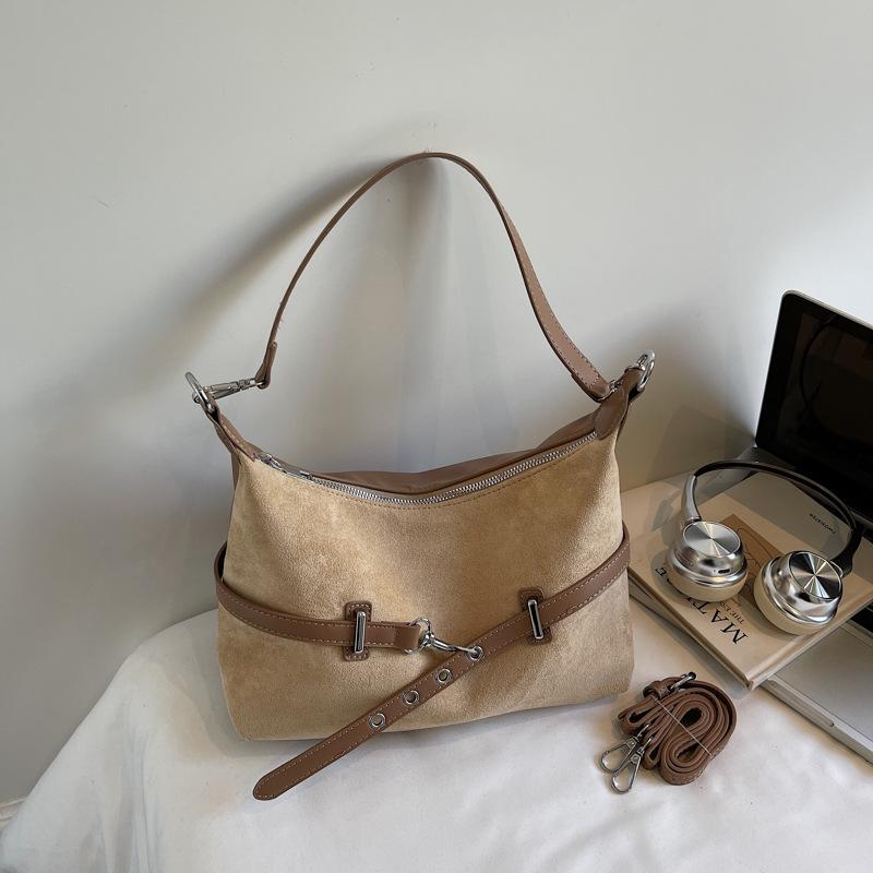 

Ретро нишевая сумка подмышку женская 2025 осень новая простая сумка-тоут для поездок модная наплечная сумка-мессенджер хаки