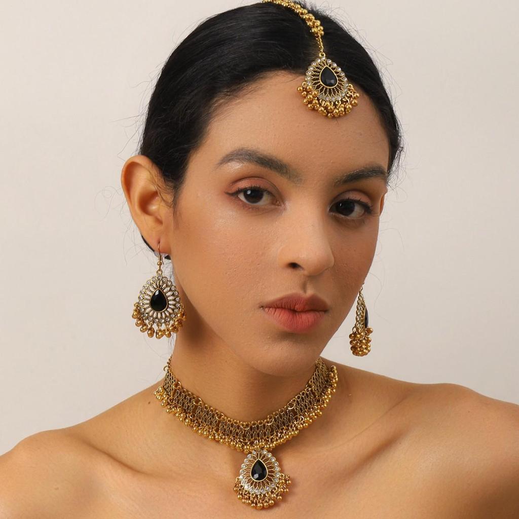 European Exotic Classical Dignified Earrings: Filigree Water Drop Jewelry Set