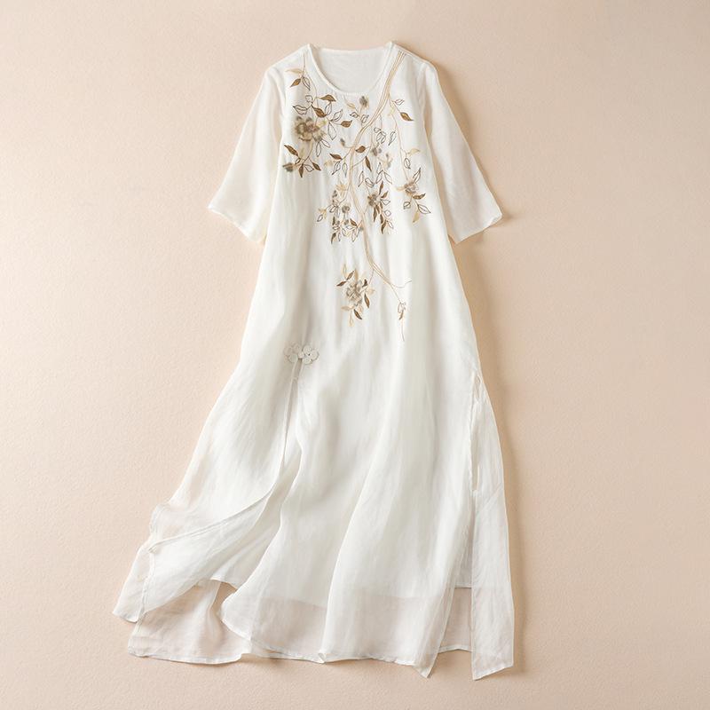 

Женское платье из рами с вышивкой «Сказка» — круглый вырез, пуловер, рукава-5 точек, длинный летний стиль XX-Large белый