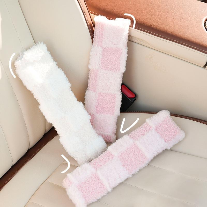 1pc Cute Cartoon Plush Seatbelt Cover Seat Belt Harness Cushion Auto Shoulder Strap Protector Pad for Children/ Kids