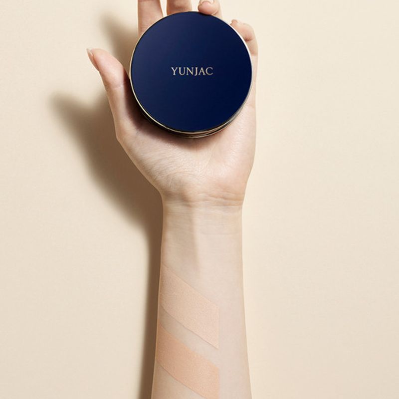 

Smoothing Cover Compact Foundation No. 1