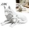 Contemporary Tabletop Sculptures 3D Printed Wolf Figurine, Parent And Child Animal Statue, Modern Nordic Style Resin Sculpture Minimalist for