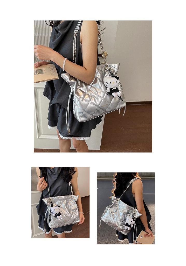 2026 Korean Style Quilted Diamond Chain Bucket Bag – Stylish Casual Underarm Accessory