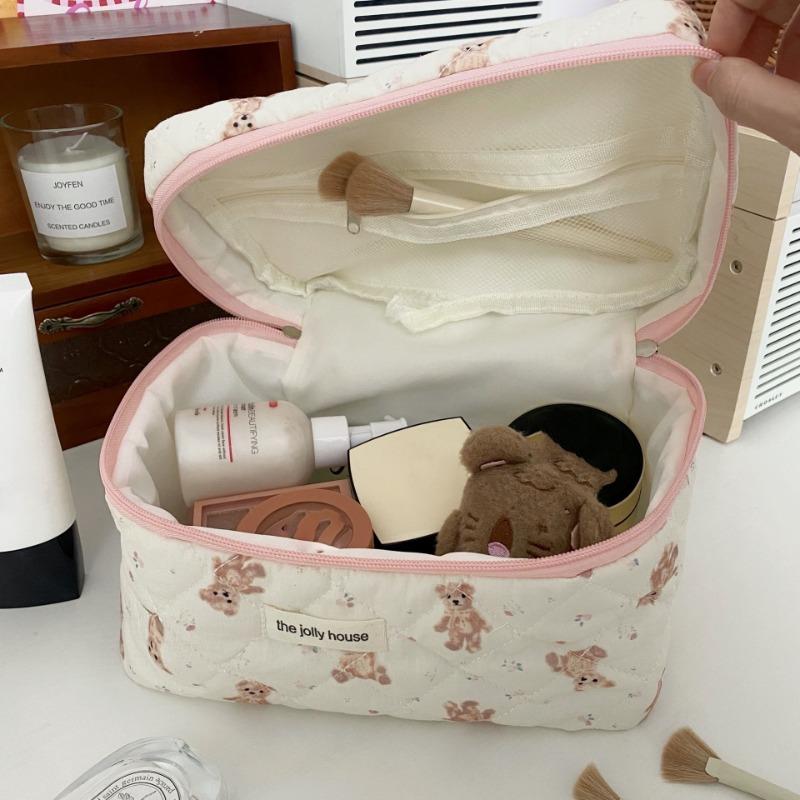 Kawaii Fashion Women Pink Cartoon Bear Makeup Bag Large Capacity Cute Travel Organizer Pouch Bag Ladies Toiletry Storage Handbag