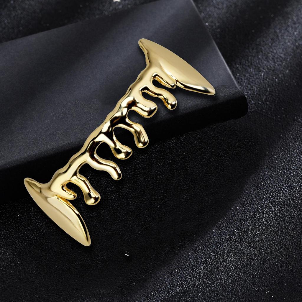 European-American Hip-Hop Vampire Flame Grillz