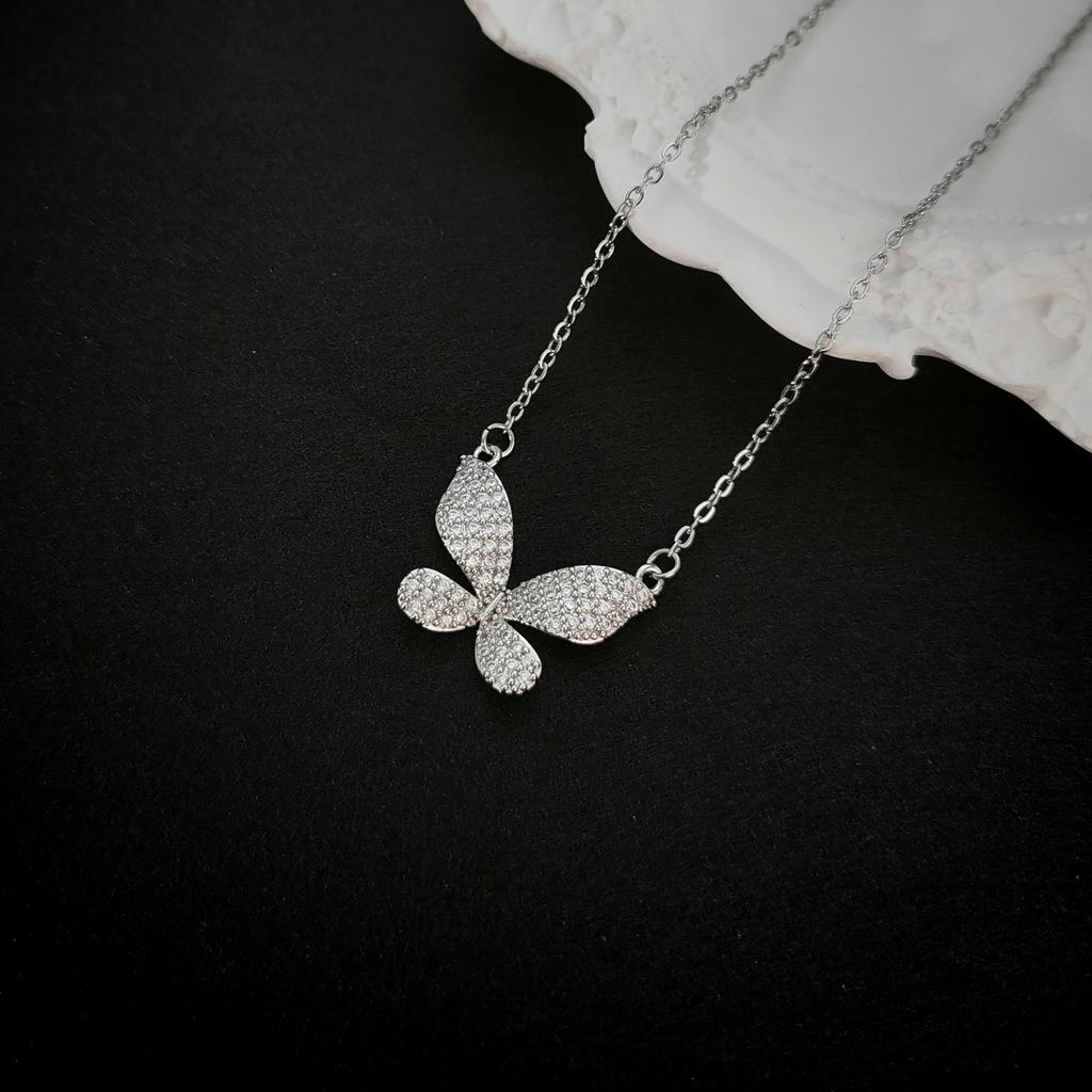 Full Diamond Butterfly Necklace Women'S Premium Light Luxury Fresh Zircon Pendant Clavicle Chain Jewelry