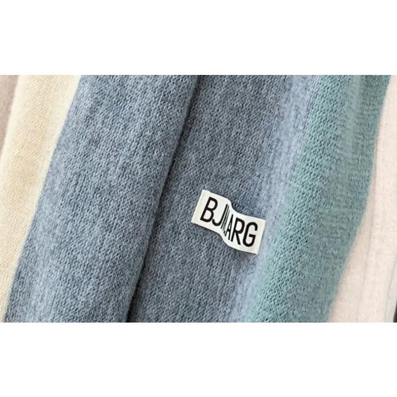 Autumn and Winter Casual Women's Imitation Cashmere Scarfs with Contrasting Colors Thick Insulation Soft Tassel Long Scarf