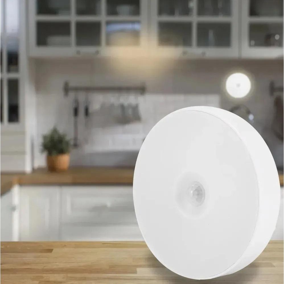 Intelligentes Nachtlicht mit LED-Sensor, USB-Aufladung, mit Bewegungssensor, keine Stanzinstallation