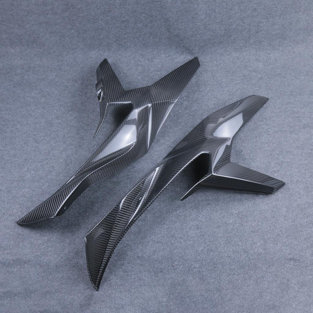 

Kawasaki ZX25R ZX4RR/4R Carbon Fiber Frame Cover - Motorcycle Modification Accessory