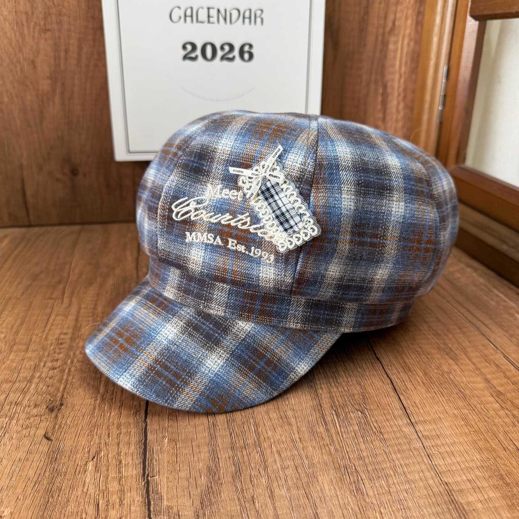 Autumn and winter age-reducing octagonal hat women's retro plaid lace bow beret patch embroidery atmosphere newsboy hat