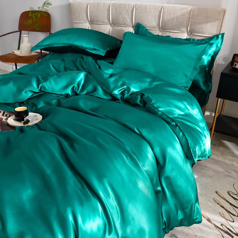 Solid Silk Bedding Set with Bed Sheet Duvet Cover Pillowcase Satin Single Couple Bedsheet King Queen Double Twin Size